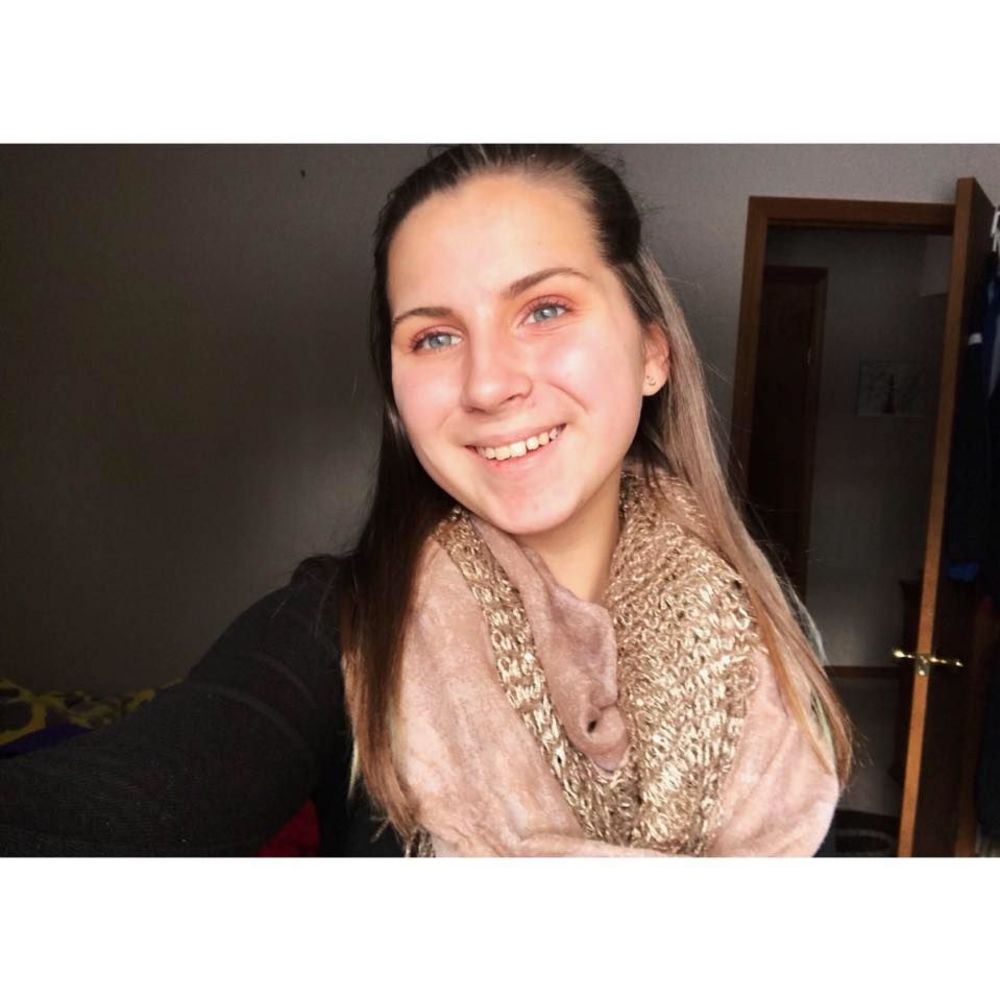 Meet your Posher, Hannah